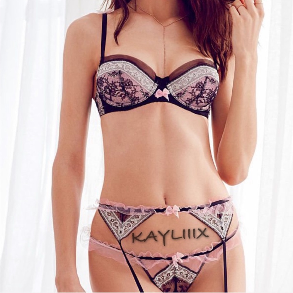 ★VS Designer Collection Tulle Panty & Garter Belt